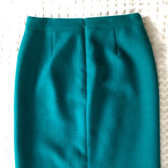 J. CREW teal No. 2 pencil skirt - 100% wool size 2 - Picture 2 of 5